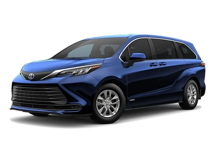 2024 Toyota Sienna LE photo 1