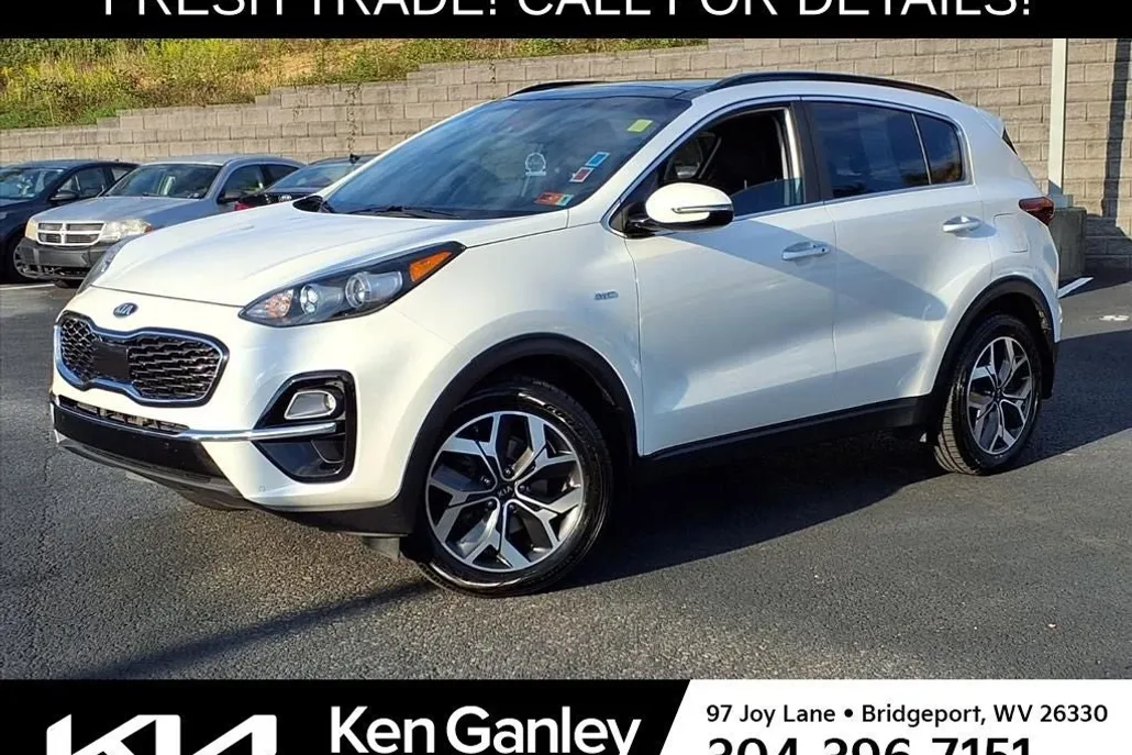 2021 Kia Sportage EX photo 1