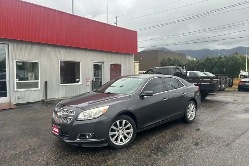 2013 Chevrolet Malibu LTZ photo 1