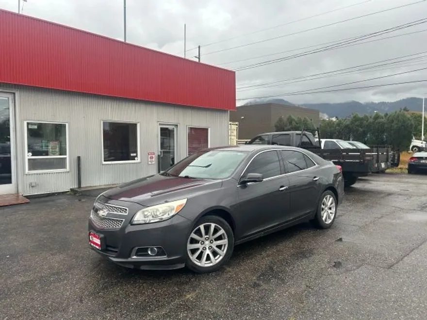 2013 Chevrolet Malibu LTZ photo 1