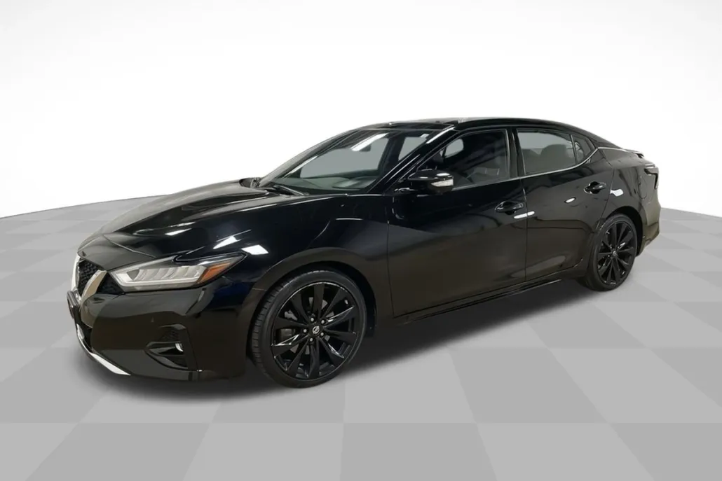 2019 Nissan Maxima SR photo 1