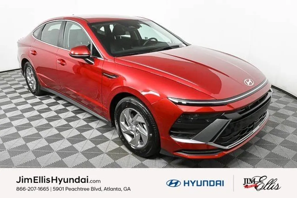 2025 Hyundai Sonata SE photo 1