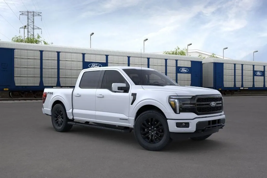2025 Ford F-150 Lariat photo 1