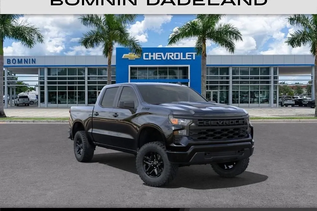 2025 Chevrolet Silverado 1500 Custom Trail Boss photo 1