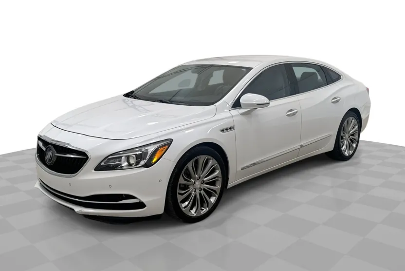 2017 Buick LaCrosse Premium photo 1