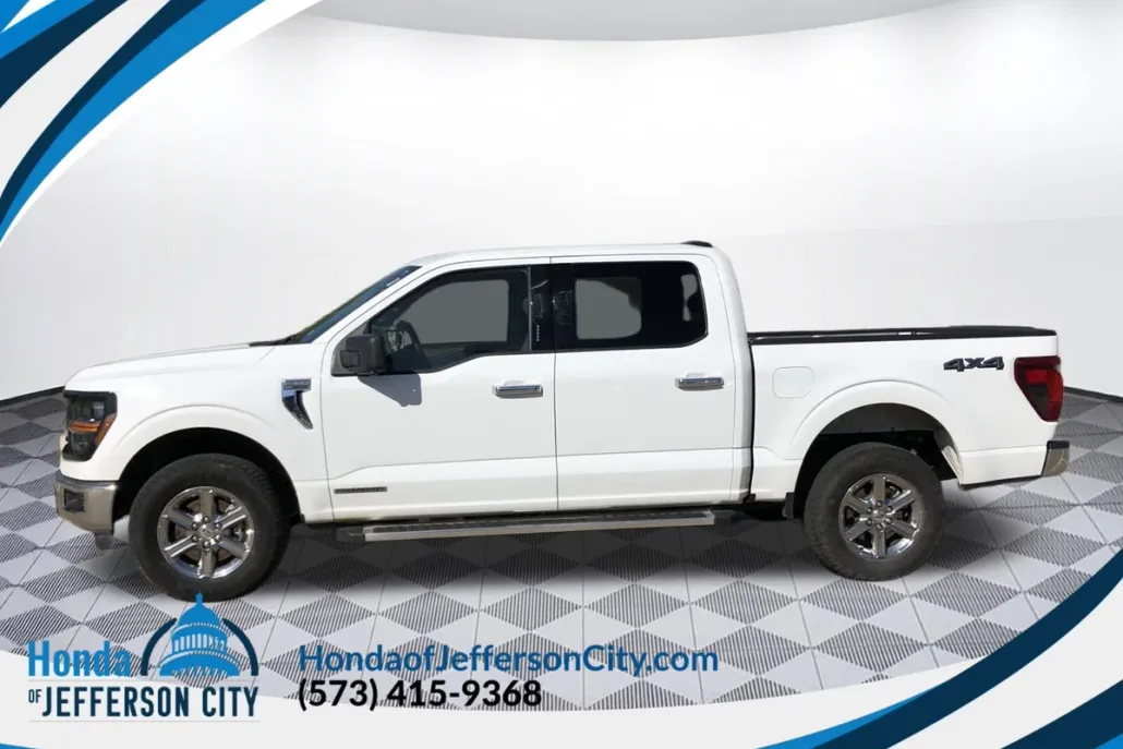 2024 Ford F-150 XLT photo 1