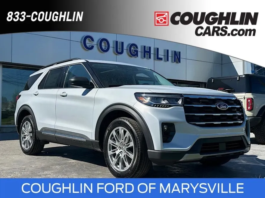 2025 Ford Explorer photo 1