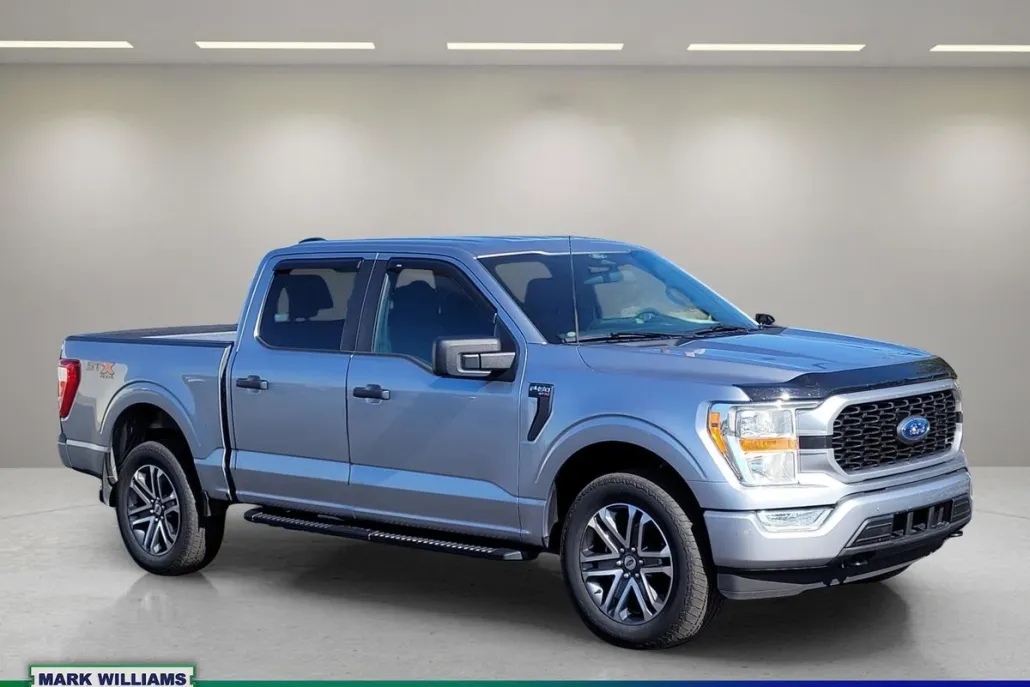 2022 Ford F-150 XL photo 1