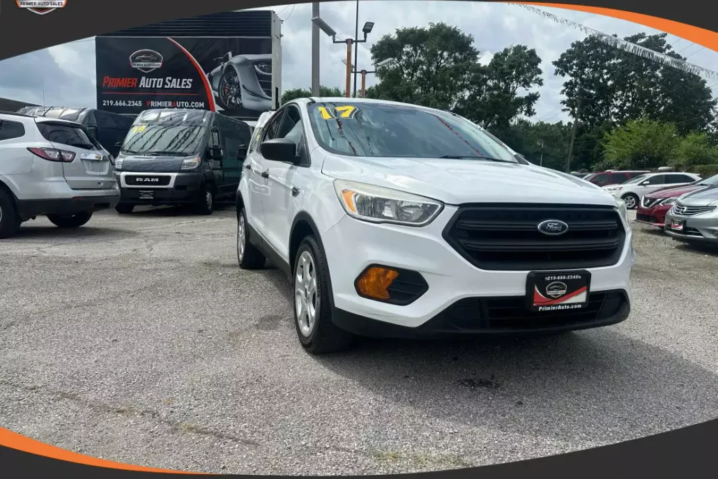 2017 Ford Escape Sport photo 1