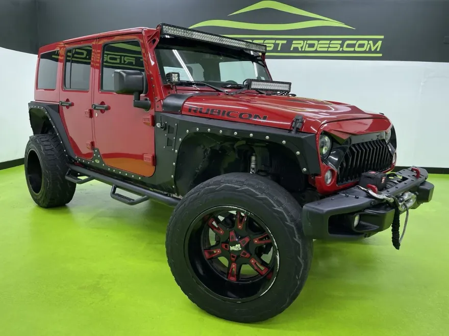 2014 Jeep Wrangler Unlimited Rubicon X photo 1