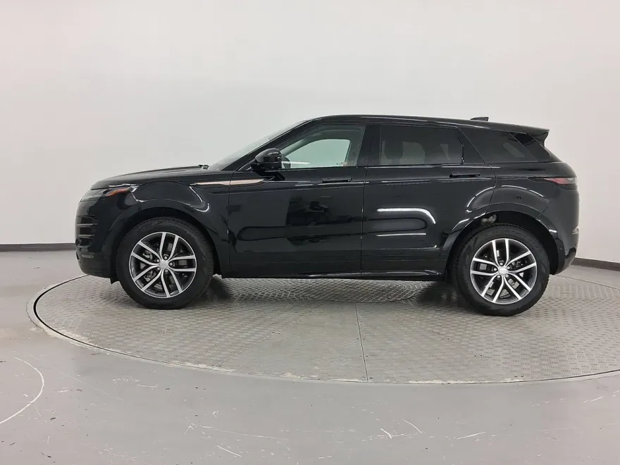 2025 Land Rover Range Rover Evoque Dynamic SE photo 1