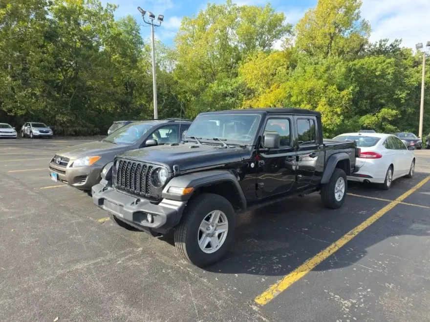 2020 Jeep Gladiator Sport photo 1
