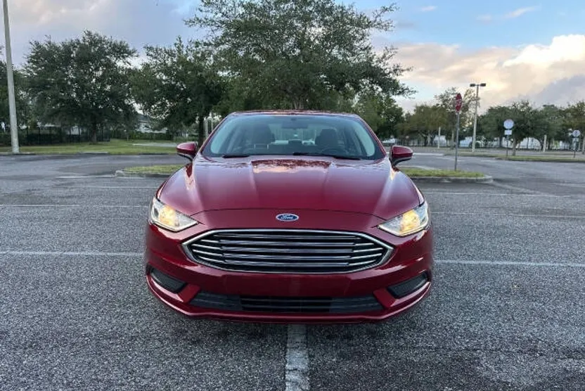 2018 Ford Fusion SE Hybrid photo 1