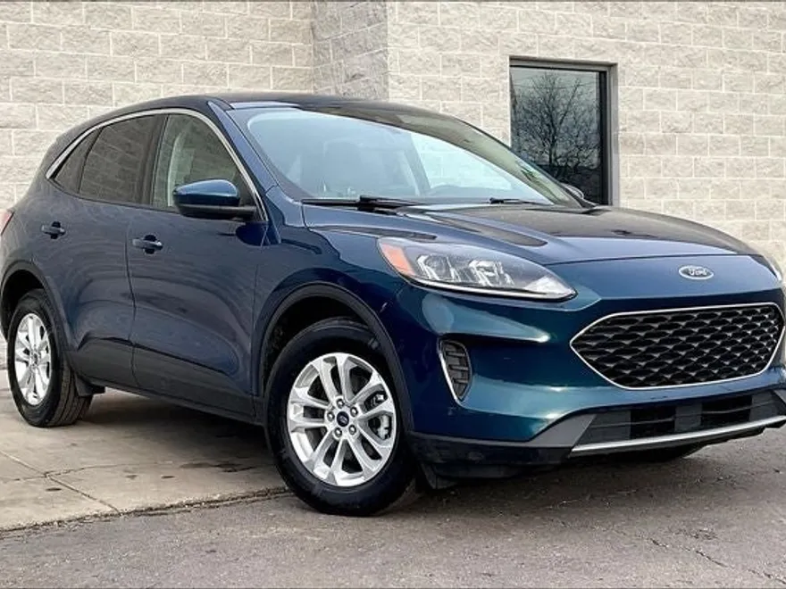 2020 Ford Escape SE photo 1