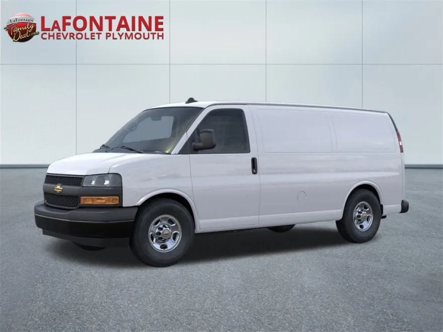 2025 Chevrolet Express Cargo 3500 photo 1