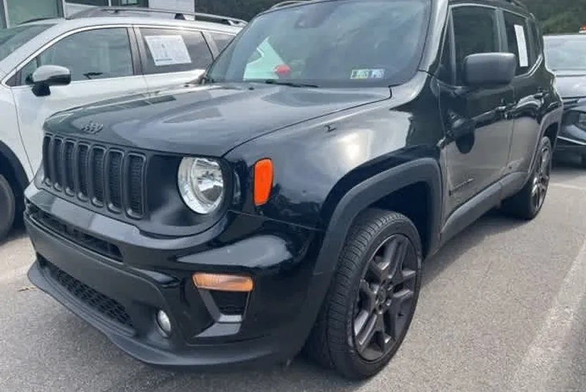 2021 Jeep Renegade Latitude photo 1