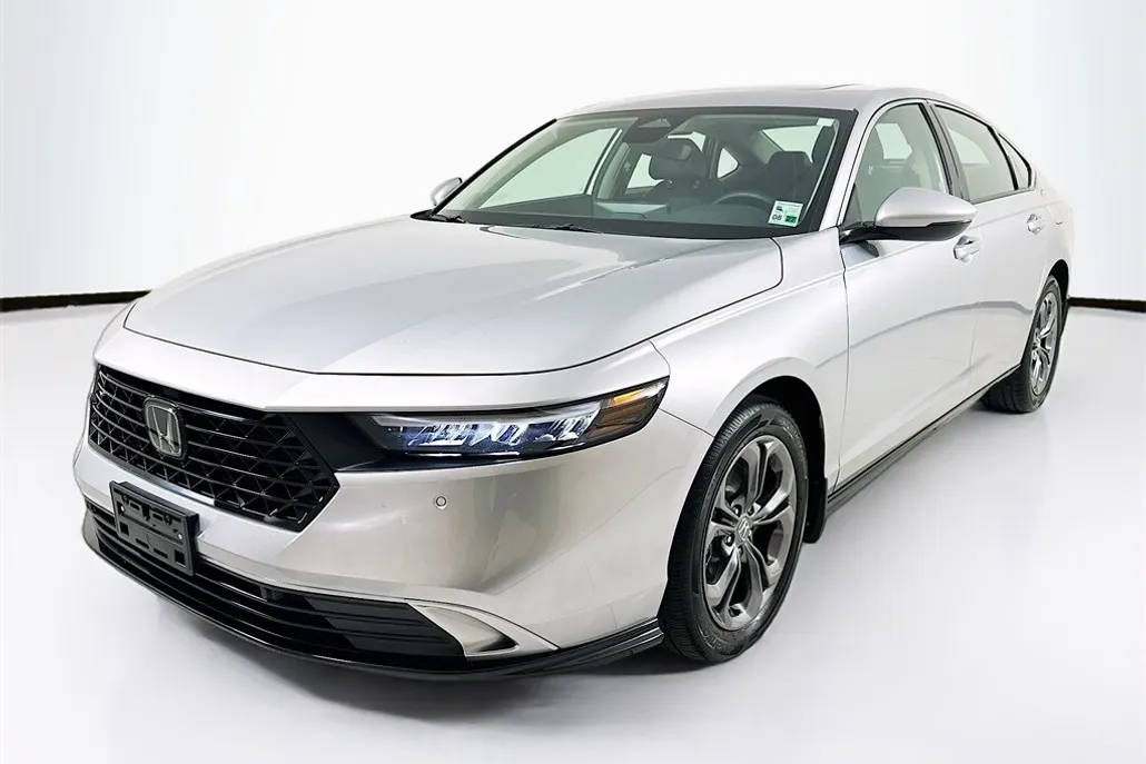 2024 Honda Accord Hybrid EX-L photo 1