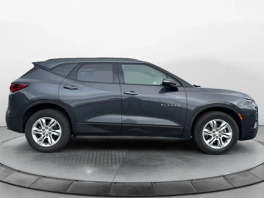 2021 Chevrolet Blazer 2LT photo 1