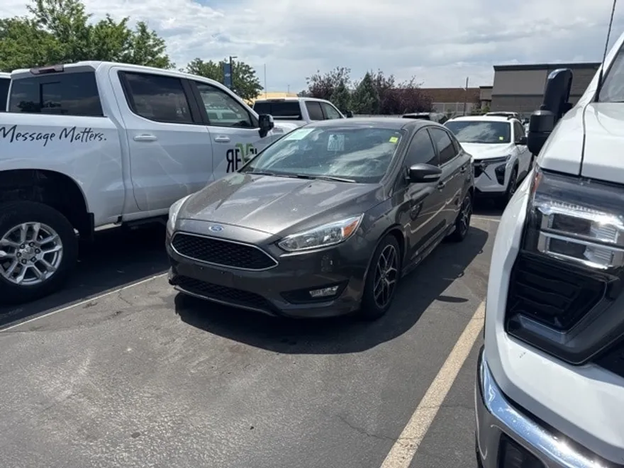 2015 Ford Focus SE photo 1