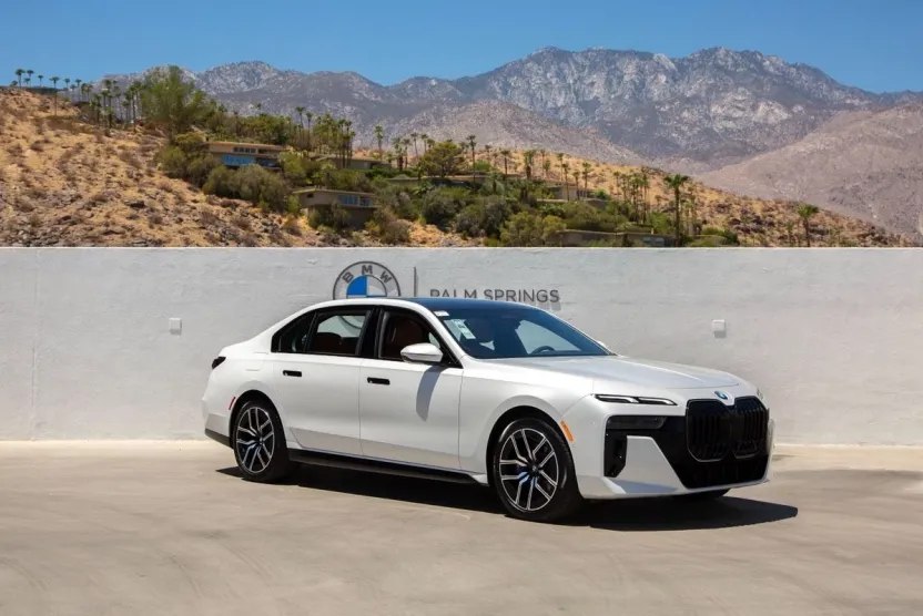 2025 Bmw 740i xDrive photo 1
