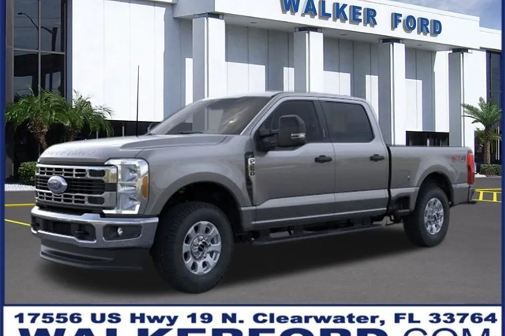 2025 Ford F-250 Lariat photo 1