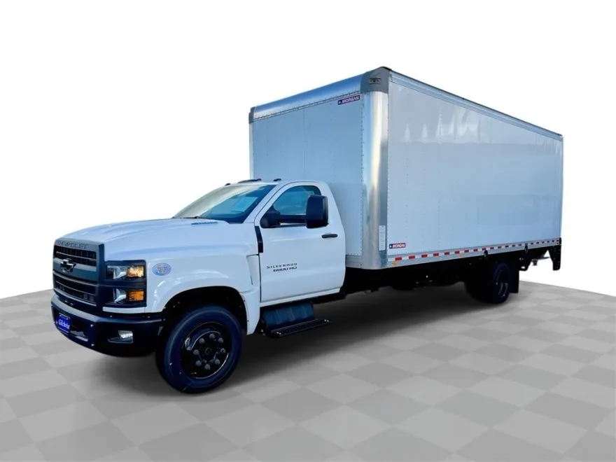 2024 Chevrolet Silverado 6500HD Work Truck photo 1