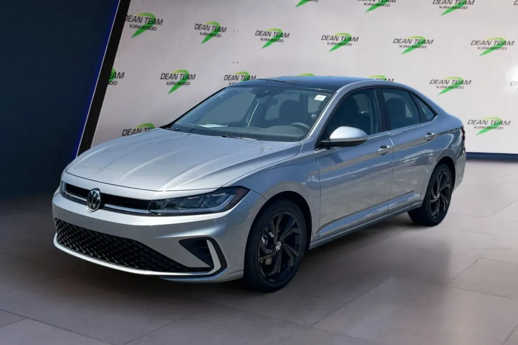 2025 Volkswagen Jetta 1.5T SE photo 1