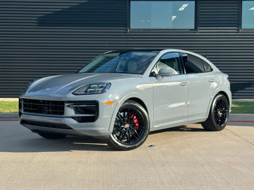 2026 Porsche Cayenne S Coupe photo 1
