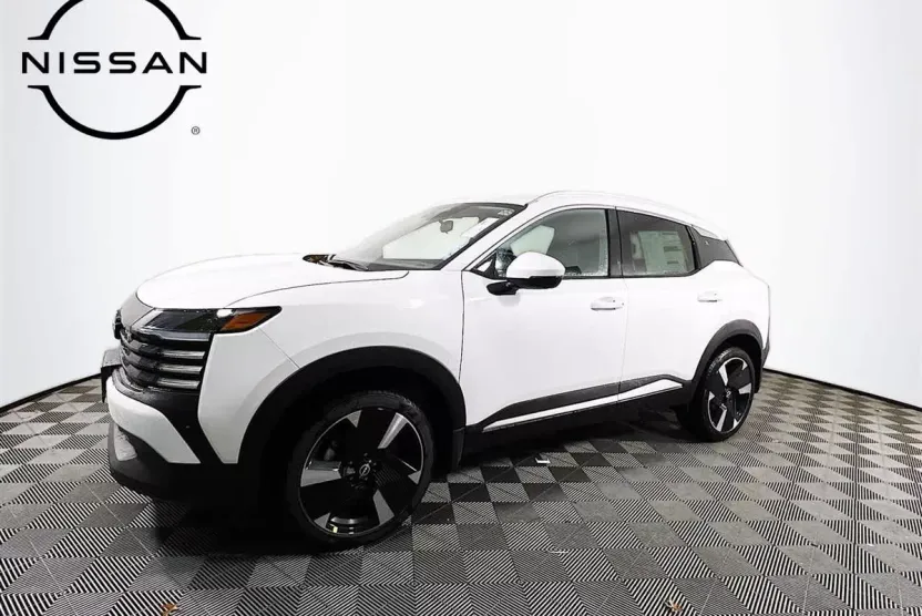 2025 Nissan Kicks SR photo 1