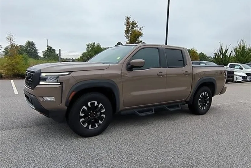 2022 Nissan Frontier PRO-X photo 1