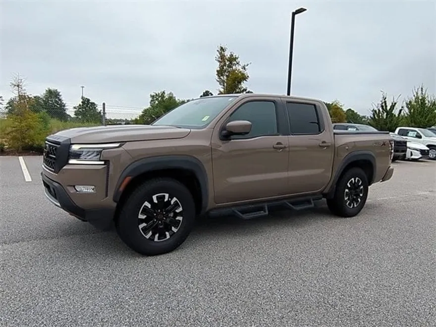 2022 Nissan Frontier PRO-X photo 1