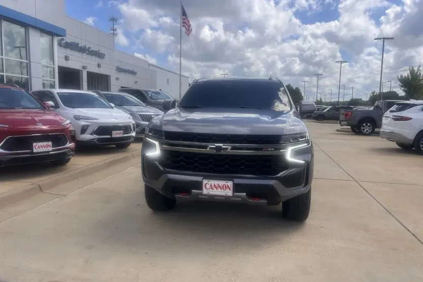2022 Chevrolet Tahoe Z71 photo 1