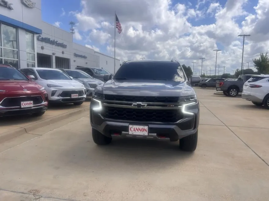 2022 Chevrolet Tahoe Z71 photo 1
