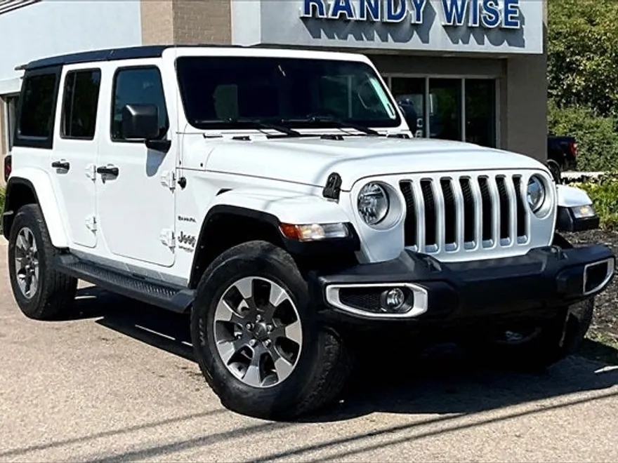 2021 Jeep Wrangler Unlimited Sahara photo 1