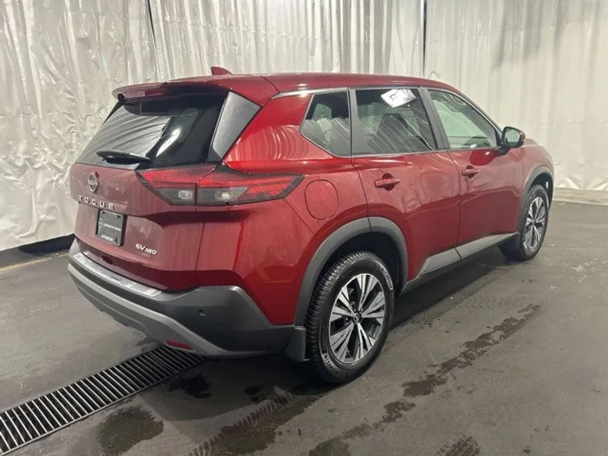 2023 Nissan Rogue SV photo 1