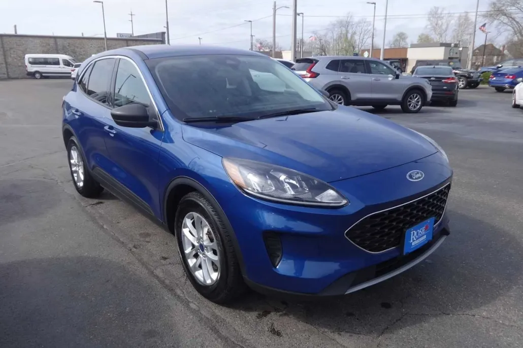 2022 Ford Escape SE photo 1