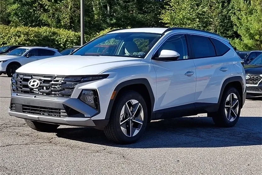 2026 Hyundai Tucson SEL photo 1