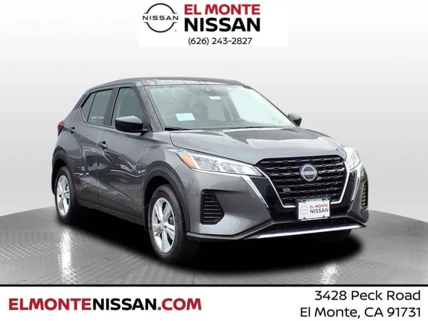2025 Nissan Kicks Play S photo 1