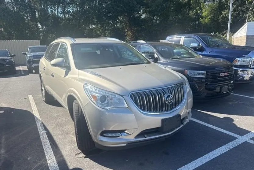2017 Buick Enclave Leather photo 1