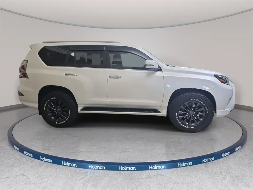2023 Lexus GX 460 photo 1