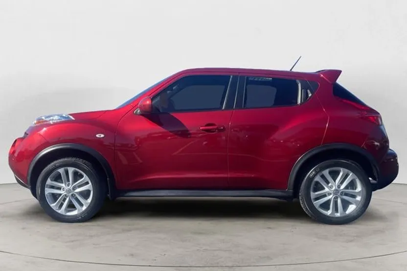 2013 Nissan Juke SL photo 1