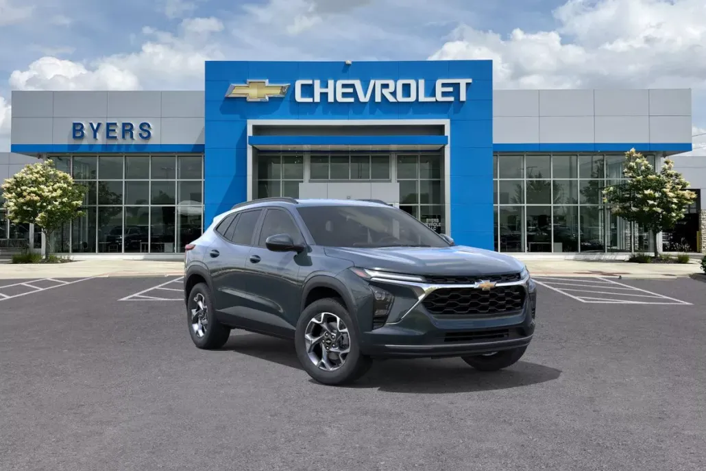 2025 Chevrolet Trax LT photo 1