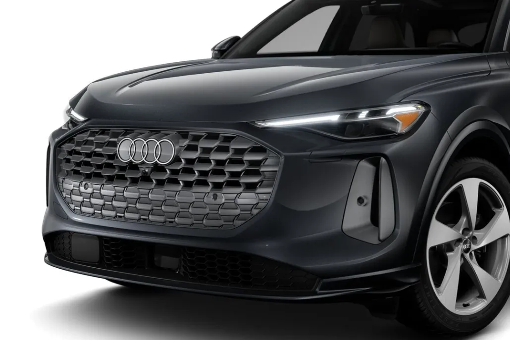 2025 Audi Q5 2.0T Prestige photo 1