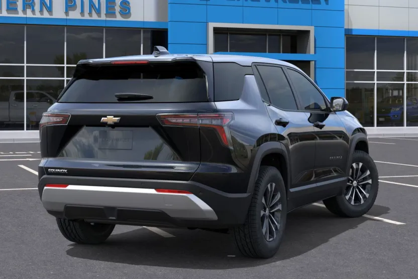 2026 Chevrolet Equinox LT photo 1