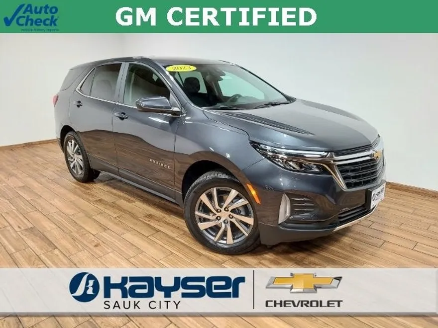 2023 Chevrolet Equinox LT photo 1