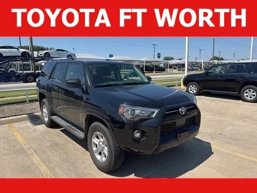 2024 Toyota 4Runner SR5 photo 1