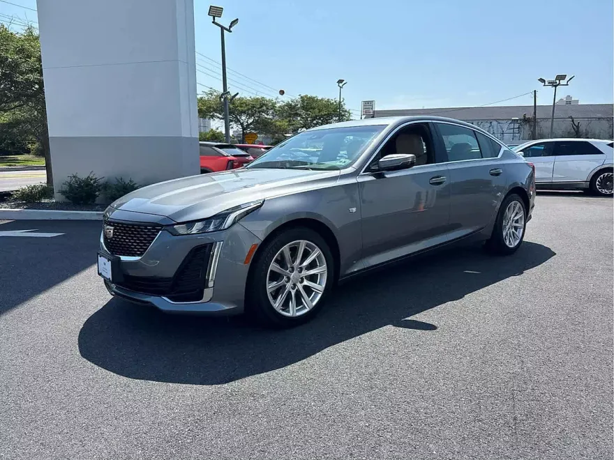 2021 Cadillac CT5 Luxury photo 1