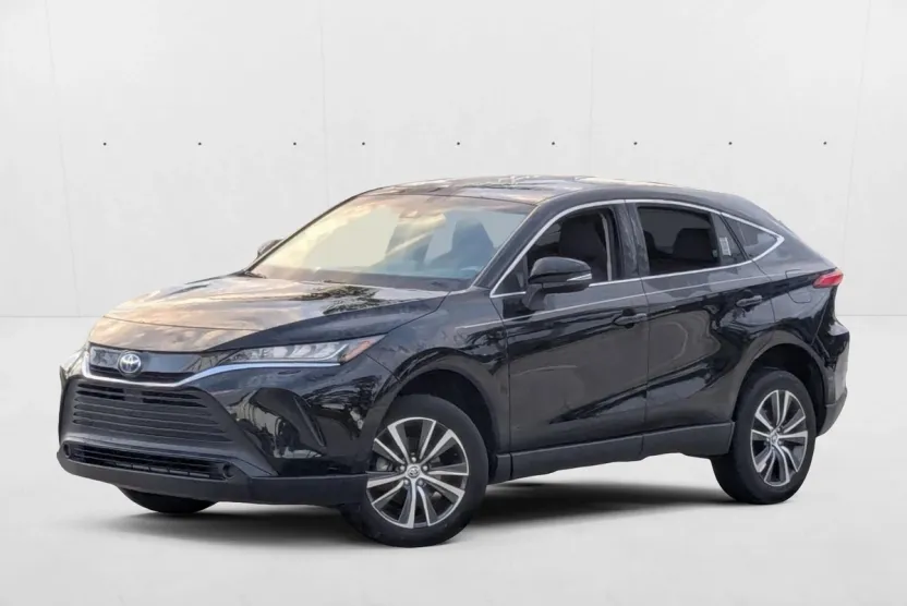 2022 Toyota Venza LE photo 1