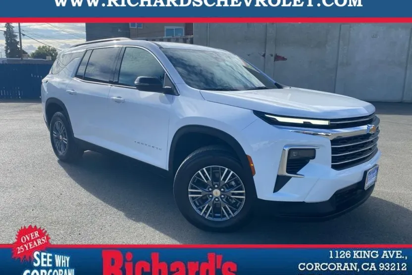 2026 Chevrolet Traverse photo 1