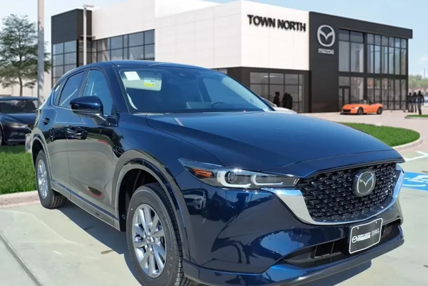 2025 Mazda CX-5 2.5 S Preferred photo 1